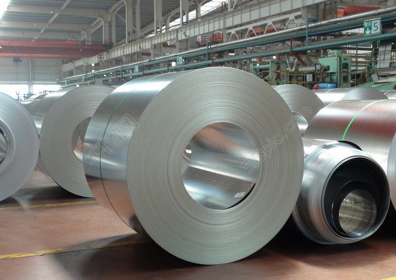 中东钢铁业机遇与挑战并存